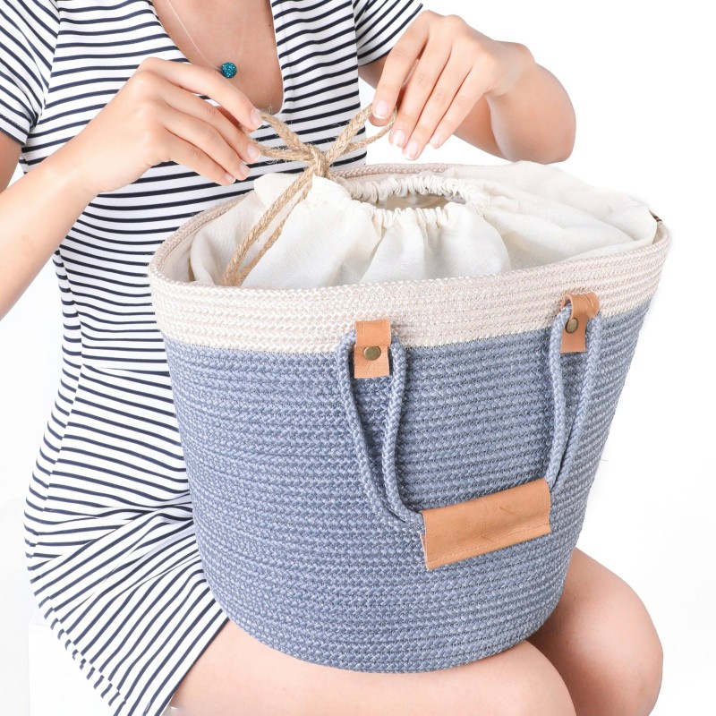 Chic Woven Bag. Handmade Straw Bag